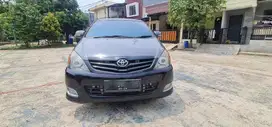 Toyota Innova Diesel G at tahun 2011, istimewa!