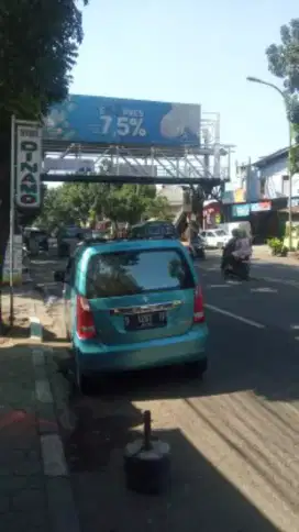 City Tour & Antar - Jemput Bandara