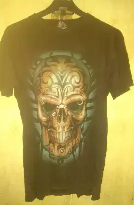 Kaos import ori size M ++ glow in the dark