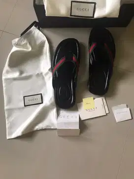 Sandal kulit GUCCi