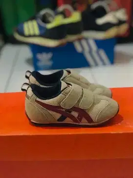 Asics Kids Squque Baby Mini 2