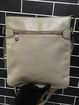 Tas selempang pria lv sasha taiga grey 2010 authentic termurahhh