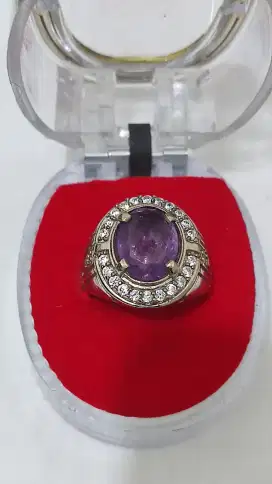 Batu permata amethyst atau kecubung