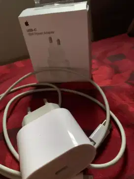 KABEL IPHONE USB C LIGHTNING + ADAPTOR 18W FAST CHARGING