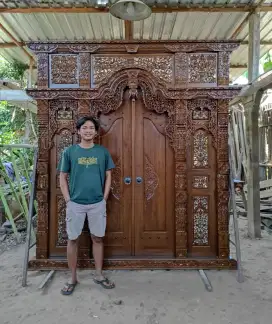 Kusen pintu gebyok ukir jati Jepara