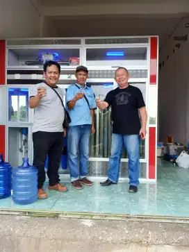 Usaha galon air minum siap pasanh