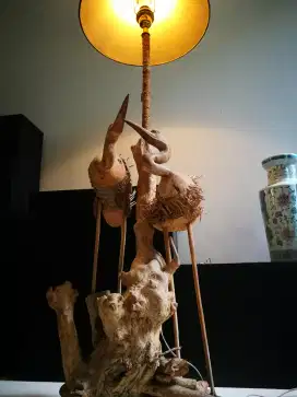 Lampu Kayu akar unik