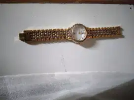 Jam Tangan Klasik Merk Christ Christian.