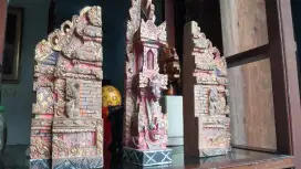 Patung Pura Bali Tua