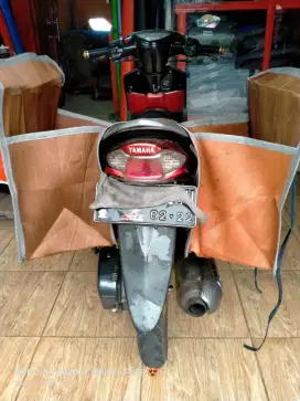 Tas motor tas kurir bahan brekele/benang rajut sold