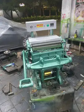 Mesin Hot Print, emboss, Pond, perpurasi