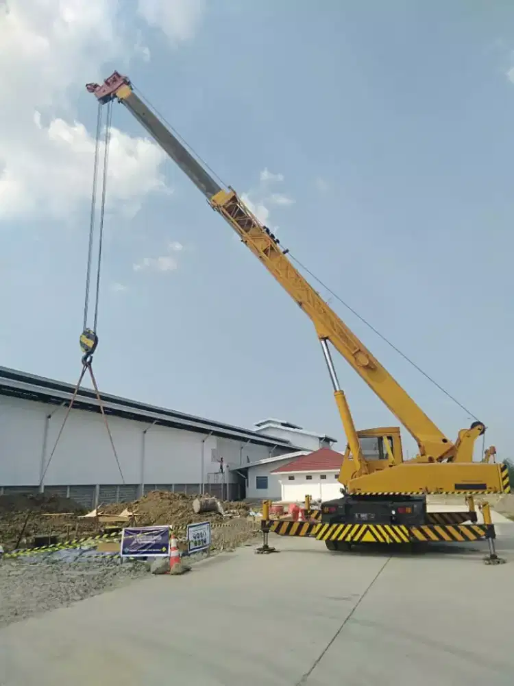 Rental Crane di Kediri-Surabaya-Blitar-Malang-Pare-Gresik