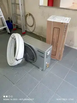 JASA SERVICE AC BERGARANSI