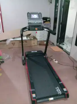 TREADMILL ELEKTRIK  TL 126 BIG / 4 HP