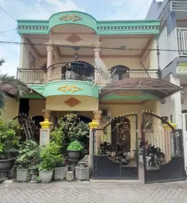 ‼️Dibawah Pasar‼️Rumah Ciamik di Karah Agung dkt Jambangan Ketintang