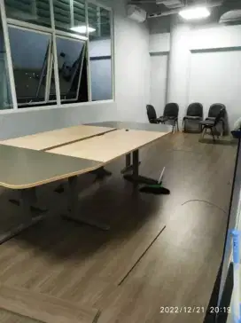 VINLY FLOORING TERBAIK dan TERMURAH