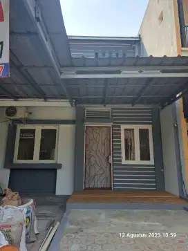 Dijual rumah murah di grand wisata bekasi