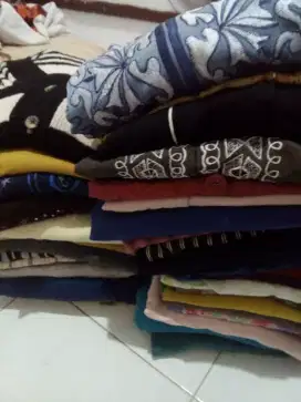Di jual baju Muslim borongan 850000 ada 50 pcs