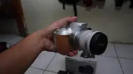 Bismillah, mau di jual canon 200d mulus