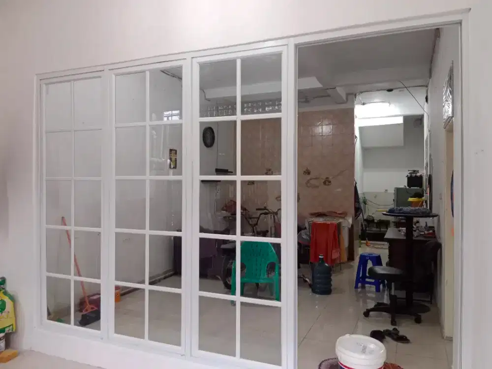 Tukang alumunium kaca