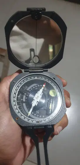 KOMPAS GEOLOGI DQL-8