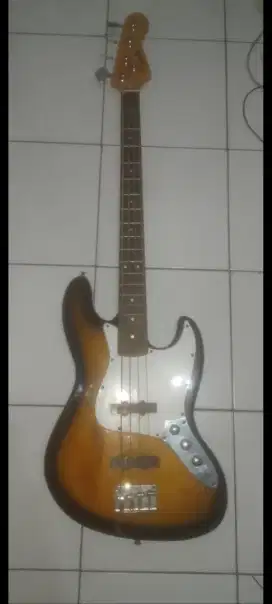 bass gitar Stinger