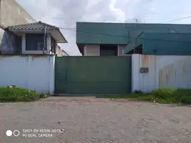 DISEWAKAN Gudang di Suri Mulia Permai