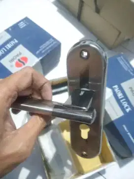 Handle gagang pintu / kunci pintu paori