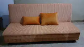 Sofa bed minimalis model lacklading