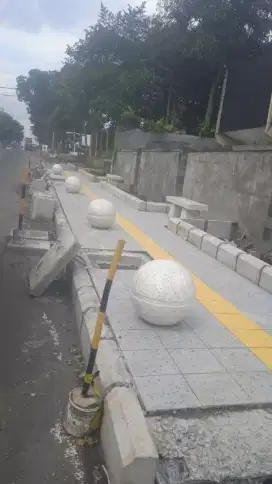 Bola traso bola taman bola kursi