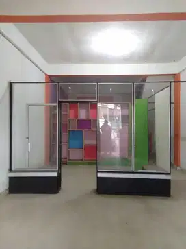 Dijual atau Disewakan Ruko 2 lt di Jalan Taman Karya