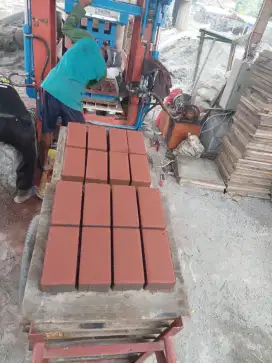 paving block,conblock,konblok grassblock,buis beton,u-ditch,roster,dl