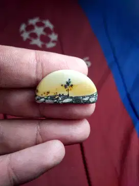 Batu Gambar Pohon Natural Nyata
