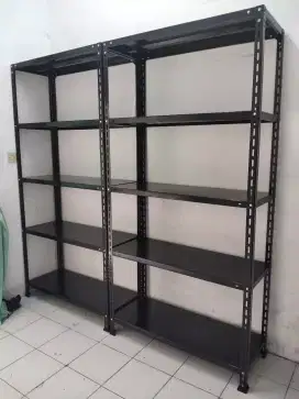 rak besi warna hitam kuat dan kokoh