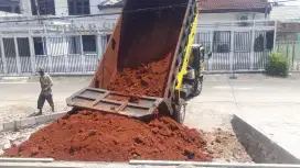 tanah merah super untuk taman