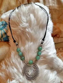 Kalung jade aventurine