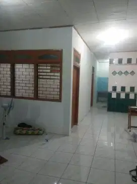 DI JUAL RUMAH BESAR DI PORIS
