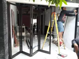 pintu lipat aluminium dan besi murah perumahan sekolah toko mall