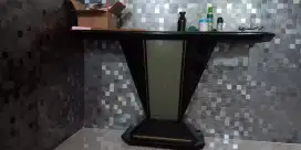 Meja rias minimalis