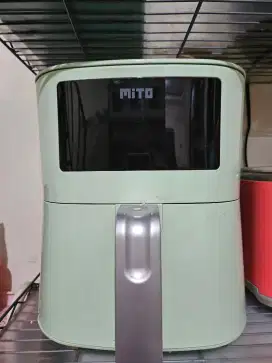 MITO DIGITAL AIR FRYER/ALAT PENGGORENGAN TANPA MINYAK