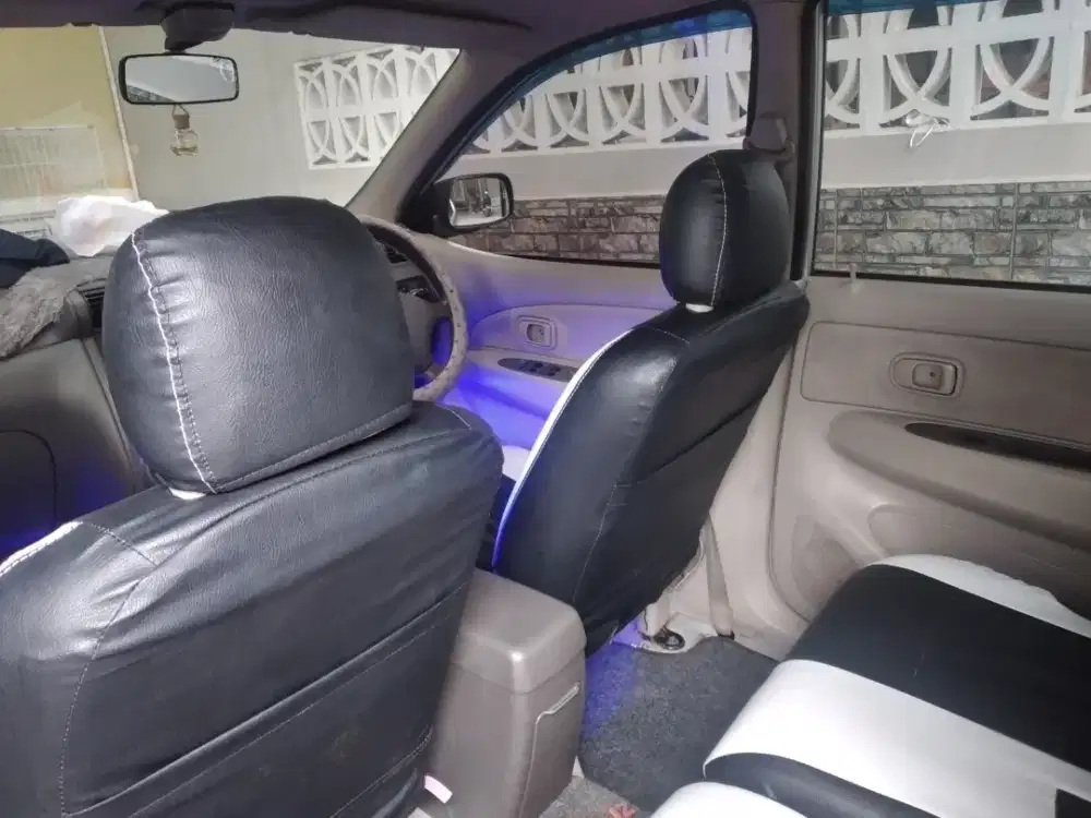 Dijual mobil mobil avanza th 2010 tipe g manual