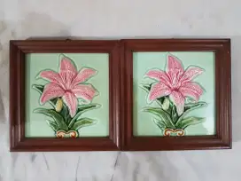 Sepasang 'Tegel' Keramik kuno