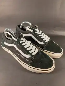 Vans OS bw Global