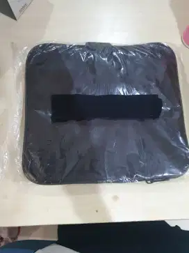 Tas fitnes, travel, serba guna bisa di lipat jd slim