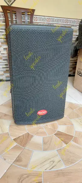 Speaker aktif baretone max 15 rc