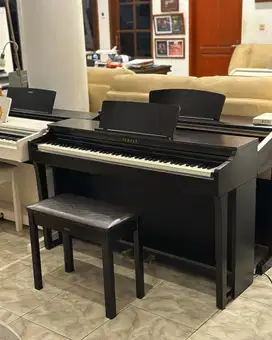Yamaha Clavinova CLP-625R Piano Digital DGX Arius Electone