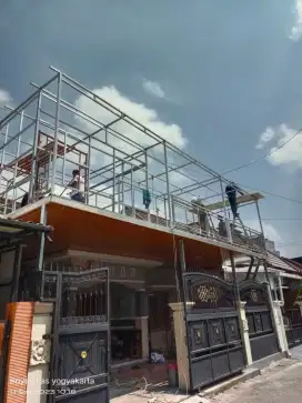Dak balkon lantai 2 / mezzanine