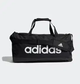 DUFFEL BAG ESSENTIALS LOGO MEDIUM