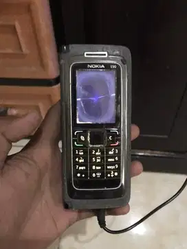 hp nokia e90 minus apa adanya