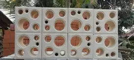 Roster beton, Roster minimalis, Roster modern